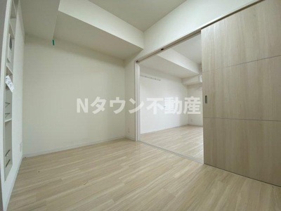 【居間・リビング】 | フレール上前津 | ゆったり過ごせる居間です