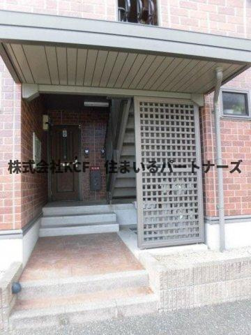 ラ・マーシャB棟のエントランス|建物の内部です