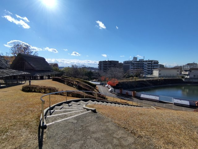 高槻塚原台ハイツ10号棟の周辺|新池ハニワ工場公園