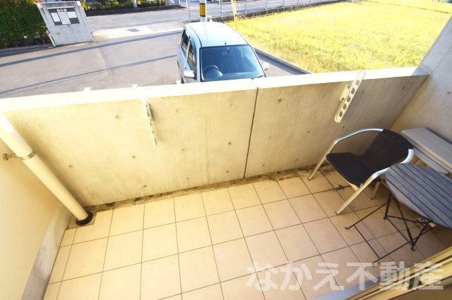 【バルコニー】 | バルコニーからの眺めを楽しみながら食事をしませんか