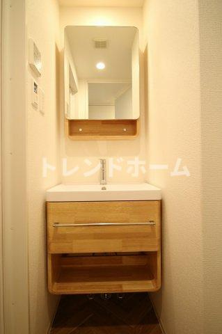 ラシーヌ瓦屋町の独立洗面台|選べる家電プランあり！！