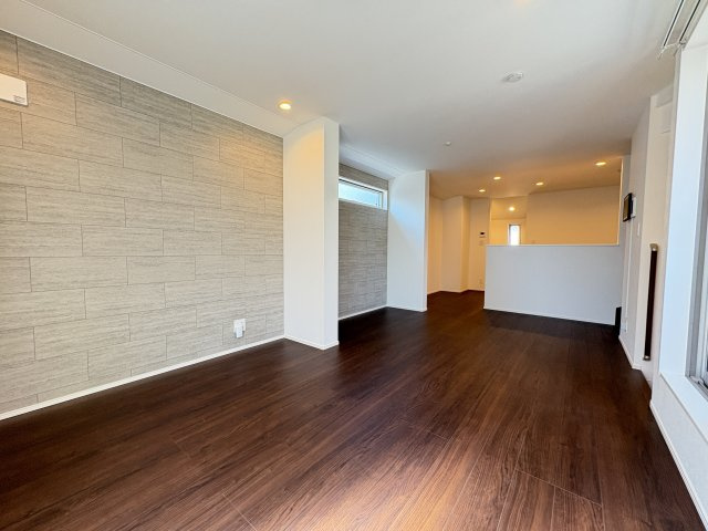 Kolet昭島中神町の居間・リビング