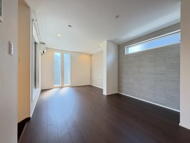 Kolet昭島中神町の居間・リビング