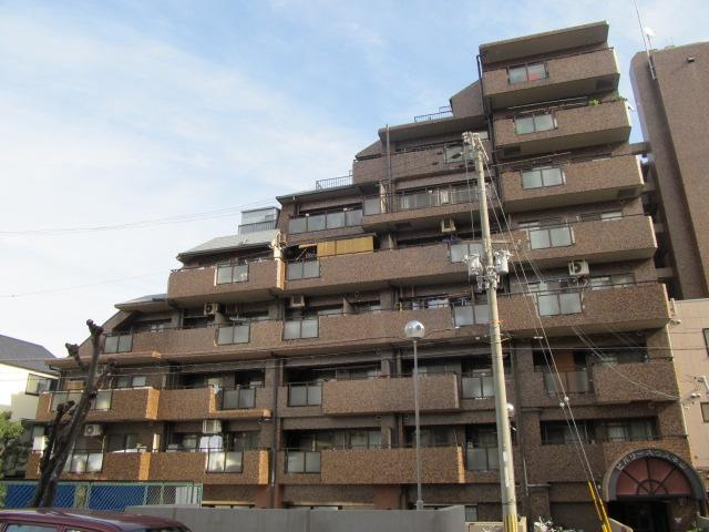 ビバリーハウス本山の外観