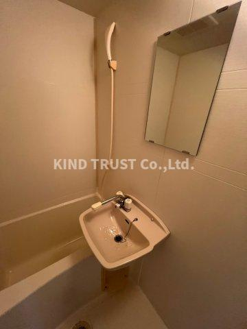 メゾンドヒロ　仲介手数料無料の洗面所|スペースが確保できる洗面所です