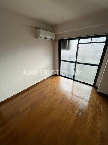 メゾンドヒロ　仲介手数料無料の居間・リビング|ゆったり過ごせるリビングです