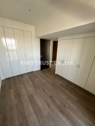 シティタワー梅田イーストの居間・リビング|こちらの居間で趣味の時間をお楽しみください