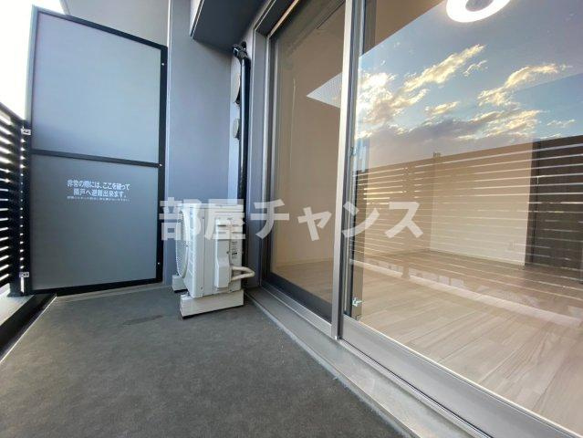 プレサンス新栄ユリシスのバルコニー