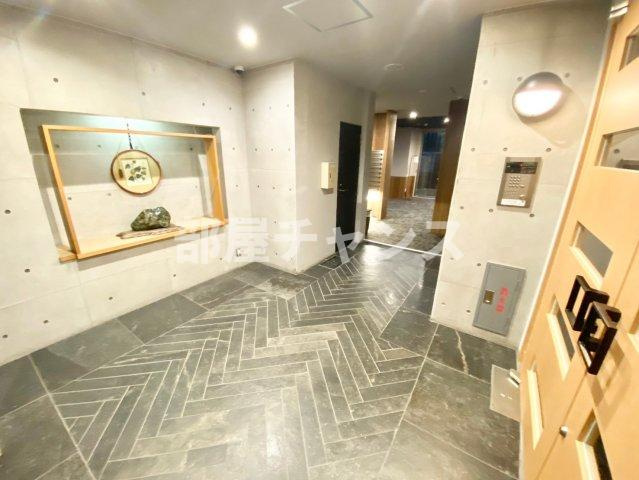 鶴舞ガーデンコートのエントランス