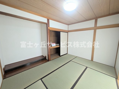 【和室】 | 浜松市中央区和合町 中古戸建て | リビング横の和室です