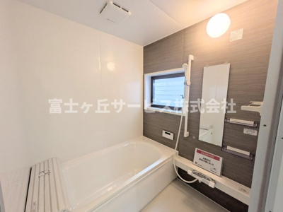 【浴室】 | 浜松市中央区和合町 中古戸建て | 風呂です