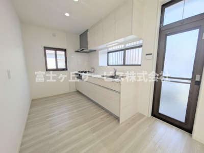 【キッチン】 | 浜松市中央区和合町 中古戸建て | キッチンです