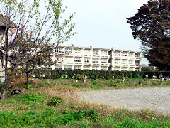 【周辺】 | メゾンマーメイド | 瀬上小学校（幼稚園670m）まで900ｍ