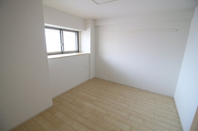 【洋室】 | ディアコート新長田