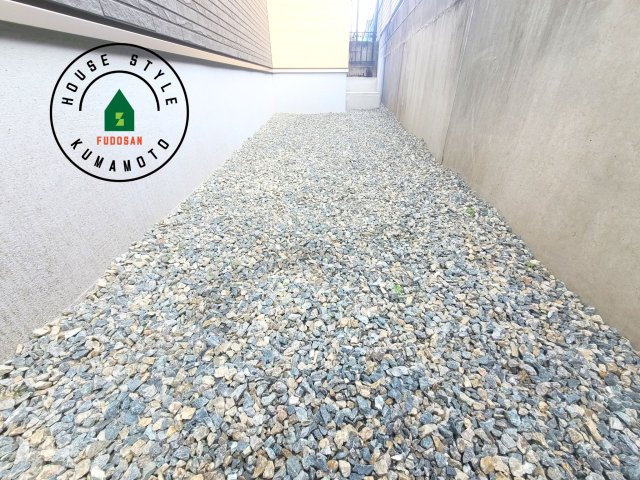 熊本市北区鶴羽田4丁目第2-2棟（1号棟）の庭|お庭で自由な時間を過ごせます。