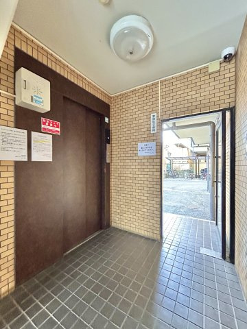 アビタシオン千種の外観