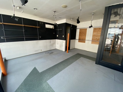  | 津市大門店舗E