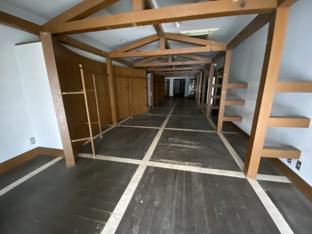  | 津市大門店舗E