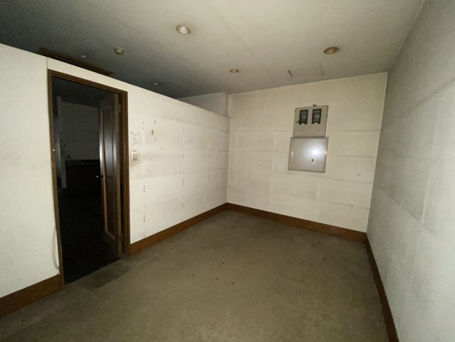  | 津市大門店舗E