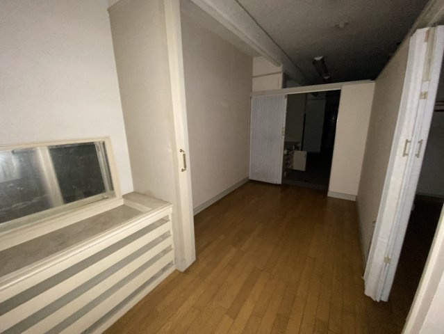  | 津市大門店舗E