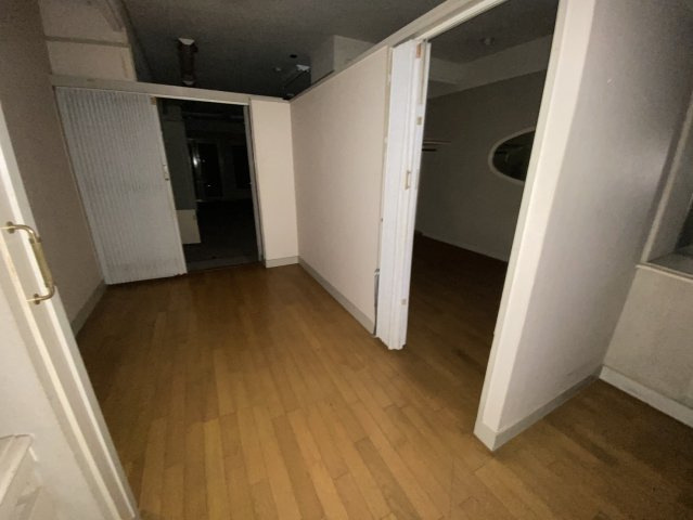  | 津市大門店舗E