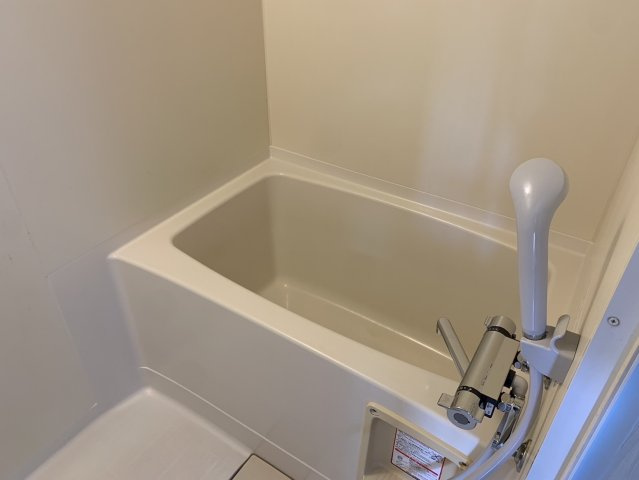 ラッキーストーリッジⅠの浴室