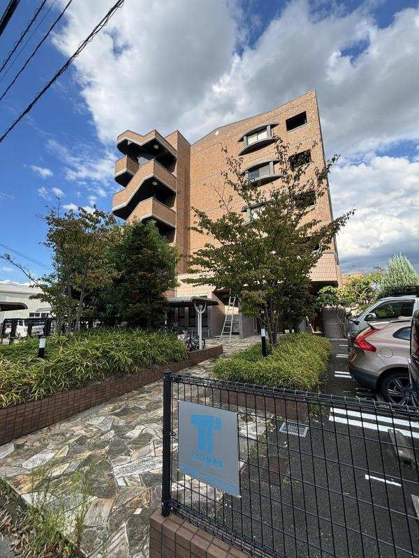 R-BLDG03の駐車場