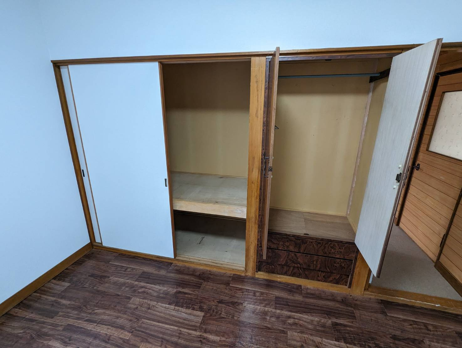 貝塚2丁目7番貸家の収納