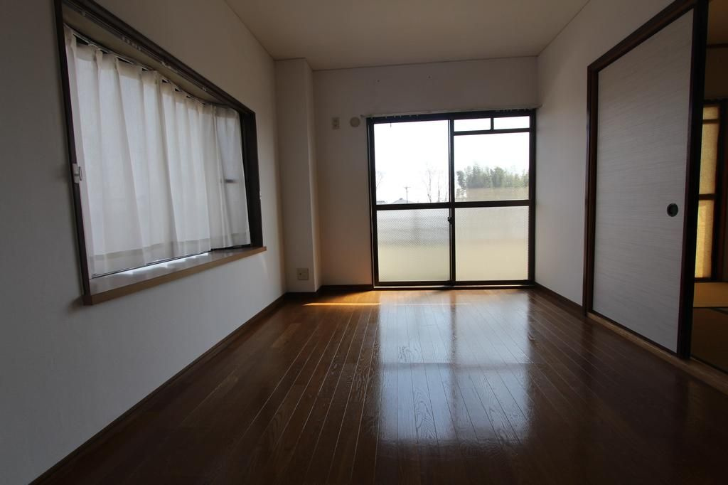 小牧市大字舟津の一棟マンション