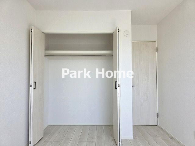 香美市土佐山田町百石町1丁目-2棟2-新築戸建ての収納|２F：5.25洋室クローゼット