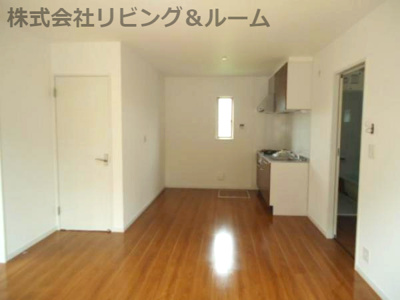 【居間・リビング】 | 成城台ナミコハウス | 参考画像となります。