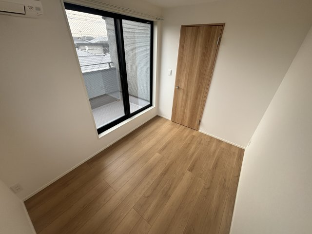 kolet岩槻仲町♯07の洋室|落ち着いた色調の洋室です
