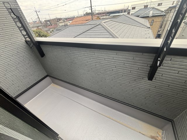 kolet岩槻仲町♯07のバルコニー|暖かな日差しのふりそそぐバルコニー