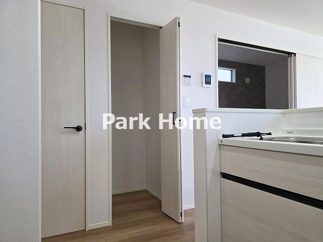 香美市土佐山田町百石町1丁目-2棟1-新築戸建ての収納