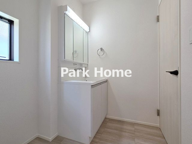 香美市土佐山田町百石町1丁目-2棟1-新築戸建ての脱衣所