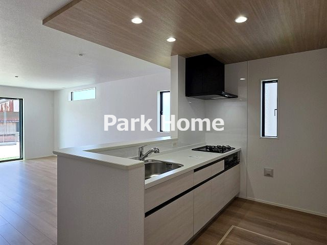 香美市土佐山田町百石町1丁目-2棟1-新築戸建てのキッチン