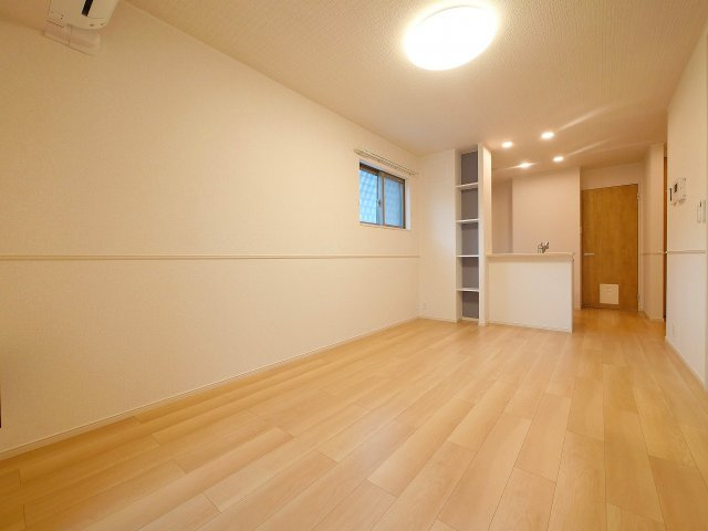 グランド萩ヶ丘Ⅱの居間・リビング|居間です