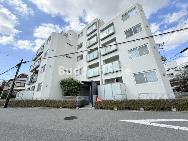 長居フラッツの外観