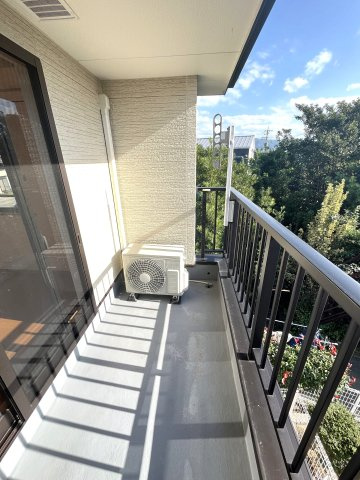 メゾン・ド・フルーヴのバルコニー