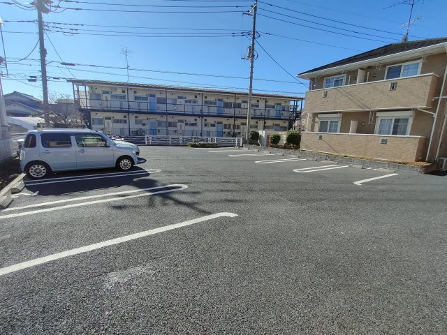 マーベラスの駐車場|駐車場完備です