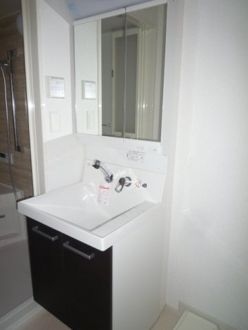 グラン　ヴェルジェの独立洗面台