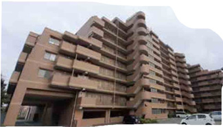 【外観】 | 会話が弾むリビング、料理が愉しくなるキッチン、明日への活力を養うベッドルーム。家はただ生活する場ではなく、暮らしを愉しく、快適にする場所。四季を通じて自然と触れ合えるスポットが周辺には盛りだくさん！！