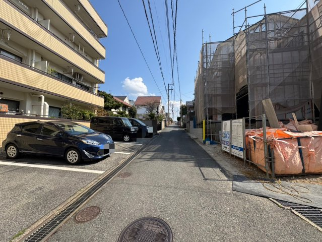 ーBloomーブルーム小倉北区高坊1丁目1期　【小倉北区　新築戸建て】の前面道路含む現地写真|現地撮影　2025,4,4　ーBloomーブルーム小倉北区高坊1丁目1期　【小倉北区　新築戸建て】