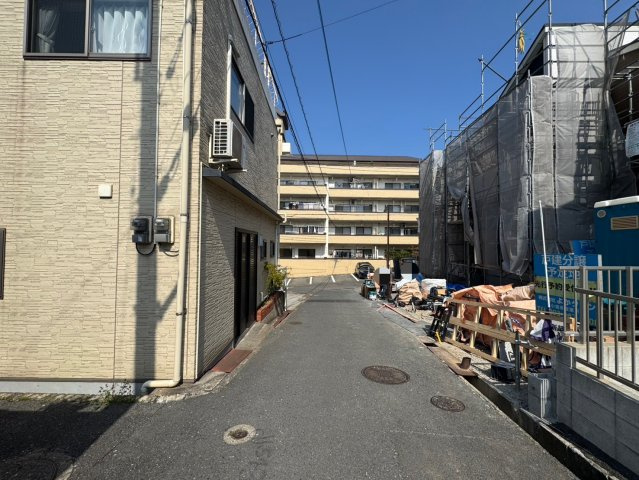 ーBloomーブルーム小倉北区高坊1丁目1期　【小倉北区　新築戸建て】の前面道路含む現地写真|現地撮影　2025,4,4　ーBloomーブルーム小倉北区高坊1丁目1期　【小倉北区　新築戸建て】