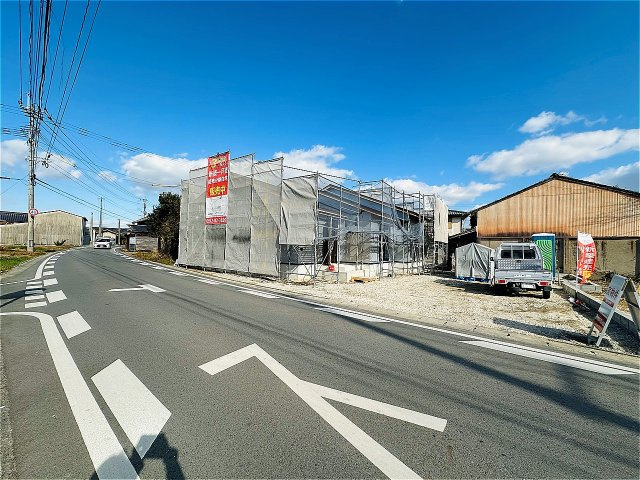 緒玉新築建売の前面道路含む現地写真