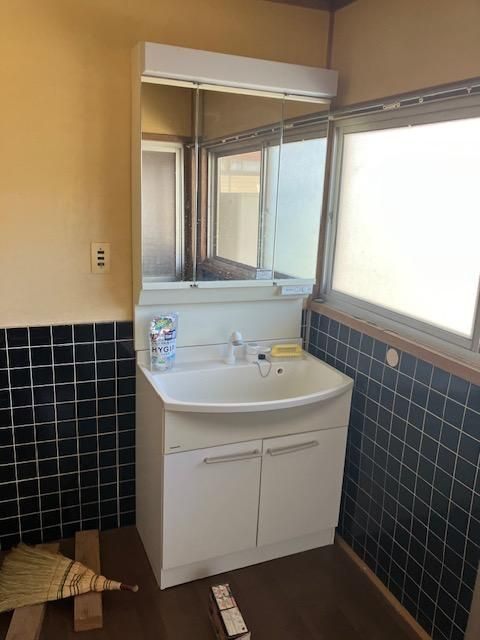 久留米市大橋町常持の中古一戸建の独立洗面台