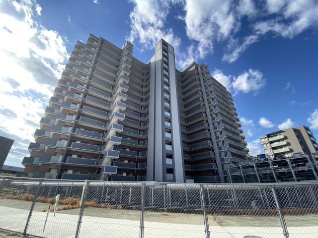 京阪東ローズタウンライズプレイスの外観|きれいな外観です