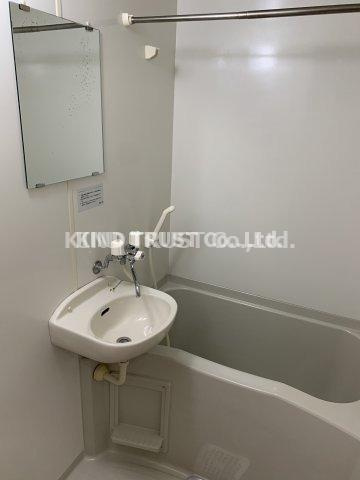 サンガ梅田の洗面所|使いやすい洗面所です