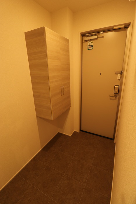 コーポ陽だまりⅡの玄関