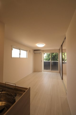 コーポ陽だまりⅡの居間・リビング